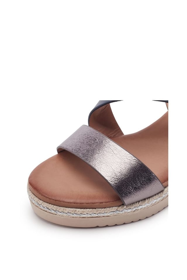 Moda In Pelle Moda In Pelle Women's 'Joani' Porvair Wedges in Blue - 3