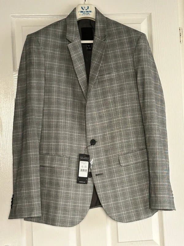 New Look Men Grey with White and Black Blazer - New look
