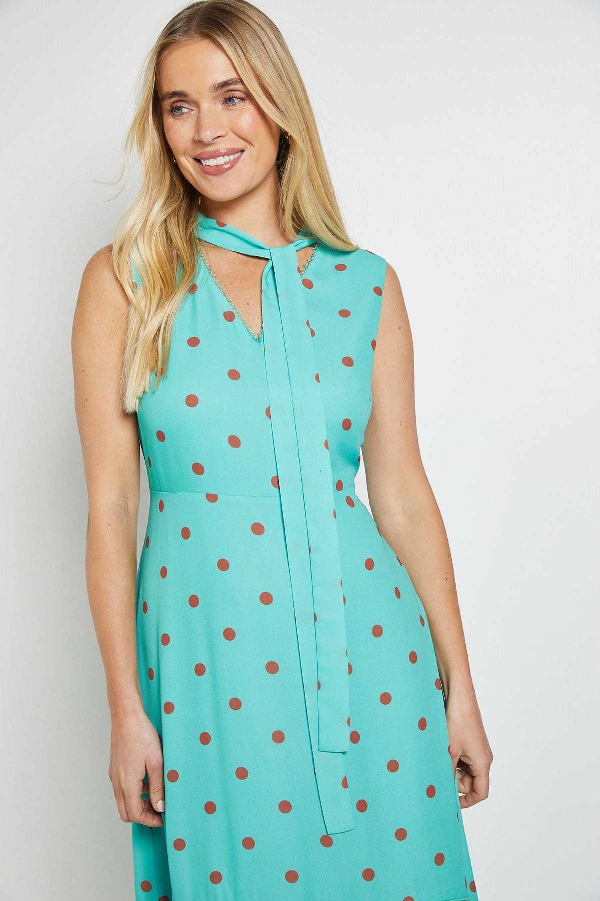Wallis Wallis Women's Petite Polka Dot Scarf Maxi Dress in Green - 4