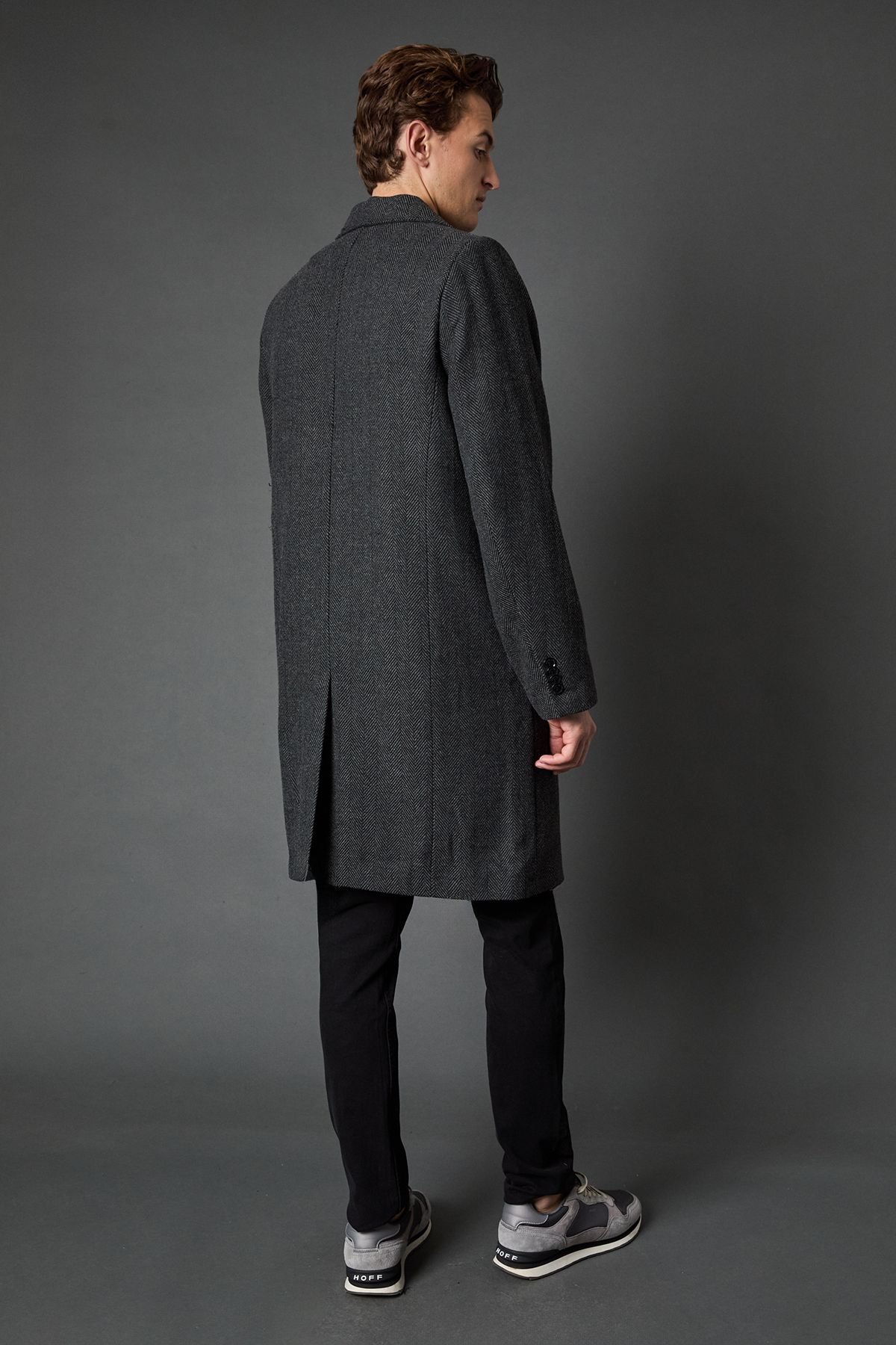 Burton Burton Men's Charcoal Herringbone Epsom Coat - 3