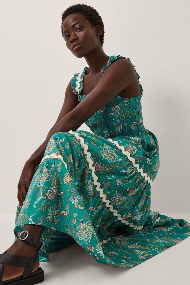 Monsoon Monsoon Women's Saoirse Floral Smocked Maxi Dress in Green - 3