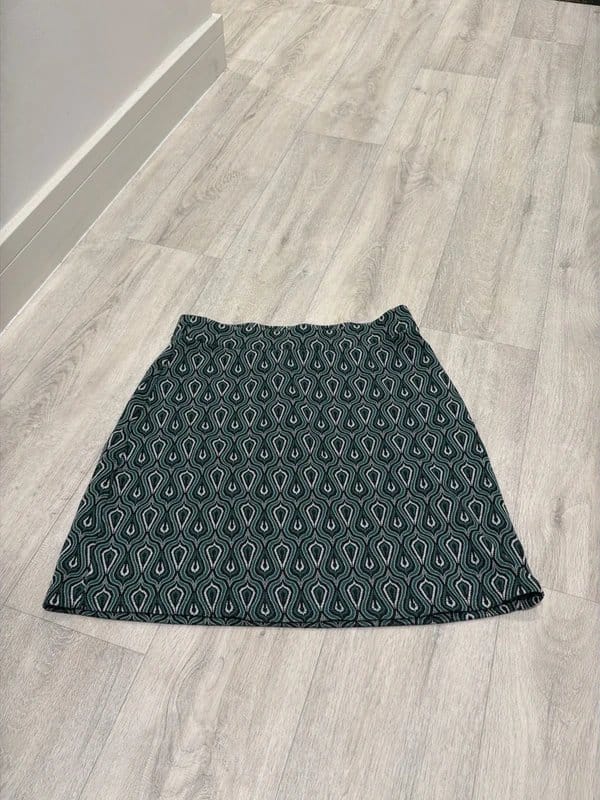 New Look Dark Green & Black Print Skirt