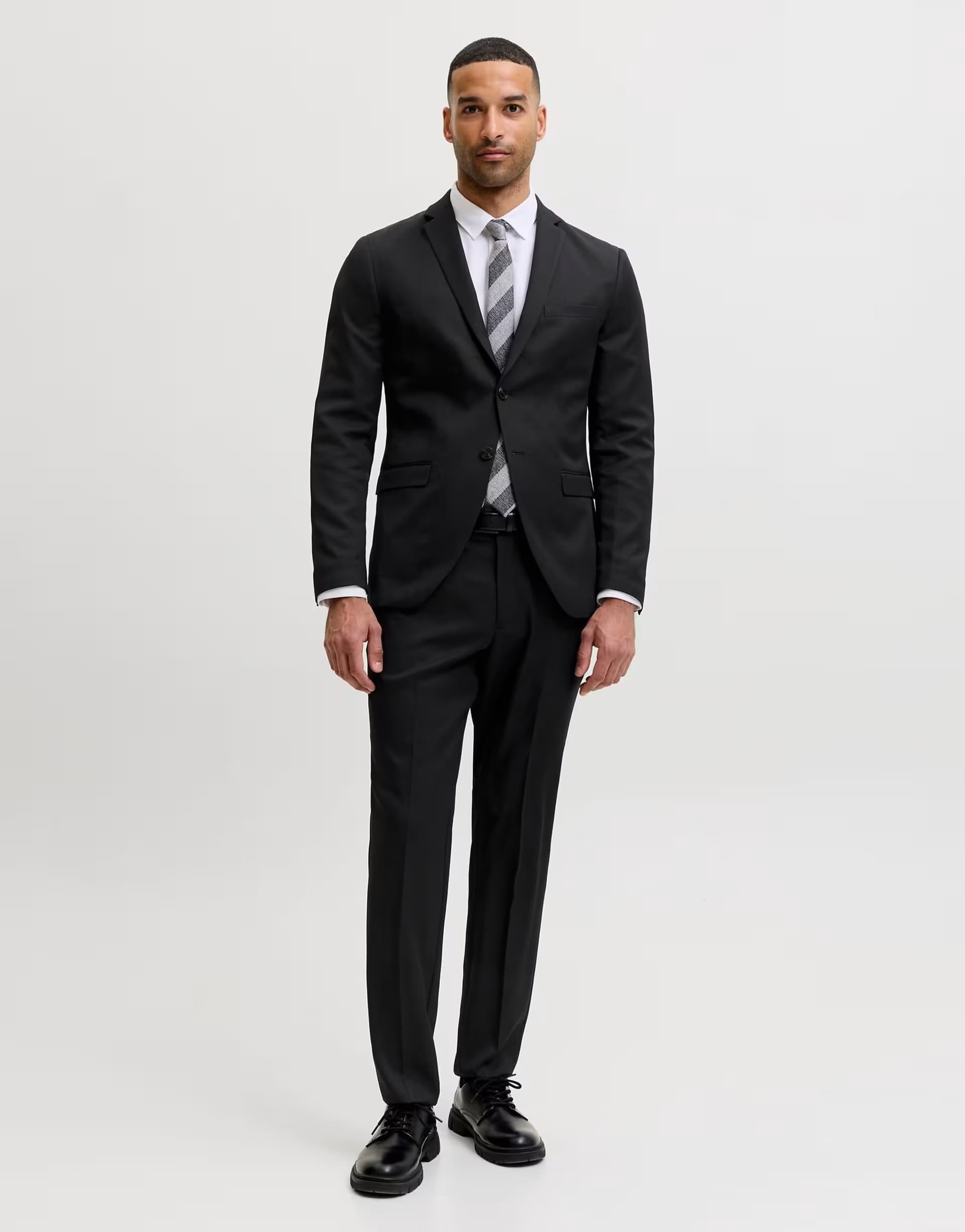 ASOS Jack & Jones Single breasted blazer and tailored trousers in black