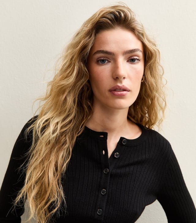 New Look Women's Black Lightweight Ribbed Knit Button Placket Jumper New Look - 2