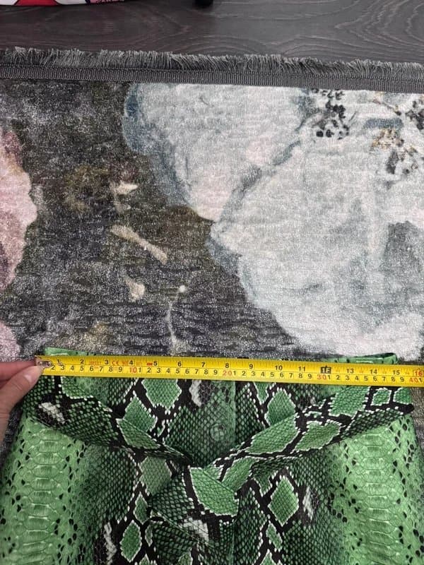 Zara Zara PU Faux Leather Green Snake Print Long Skirt 🐍 Size L