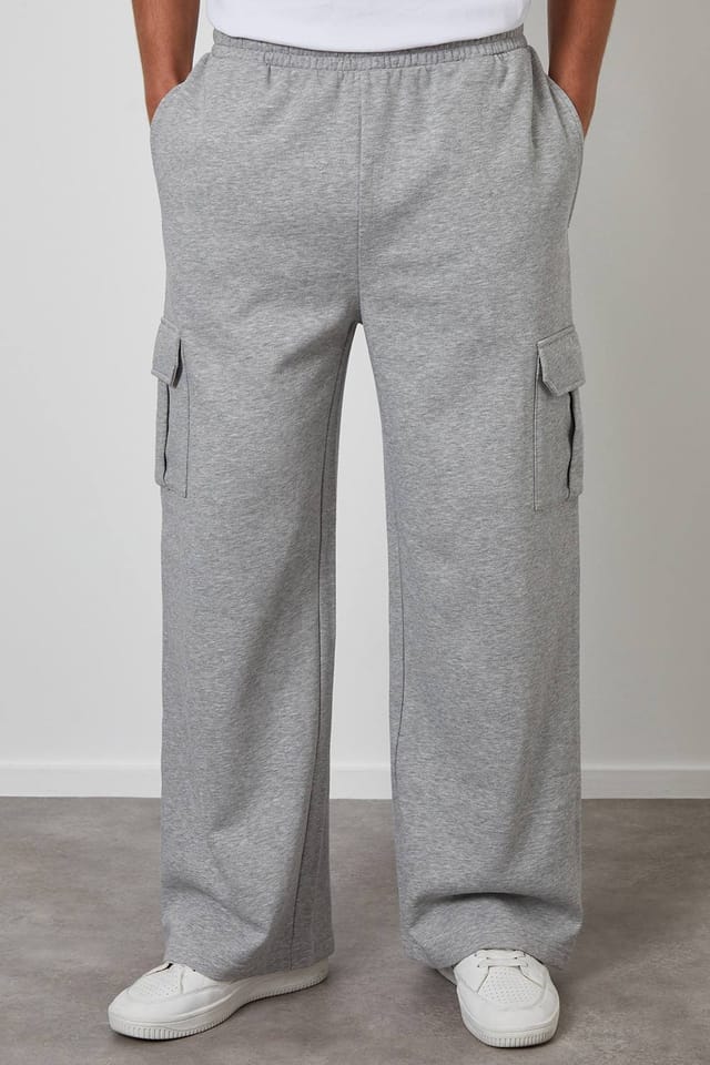 Threadbare Threadbare Men's Wide Leg Cargo Joggers in Light Grey - 2