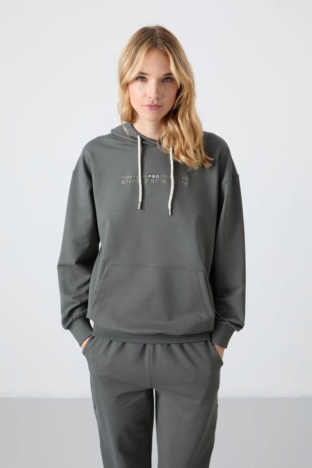 Tommy Life Tommy Life Women's Oversized Hooded Sweatshirt & Pants Set in Charcoal - 3