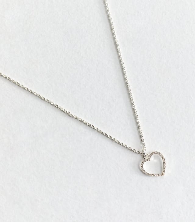 New Look Silver Tone Rope Chain Heart Pendant Necklace New Look - 3