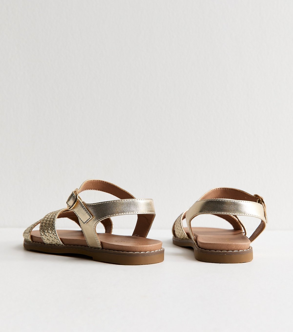 New Look Women's Wide Fit Gold Cross Over Flat Sandals Vegan New Look - 4