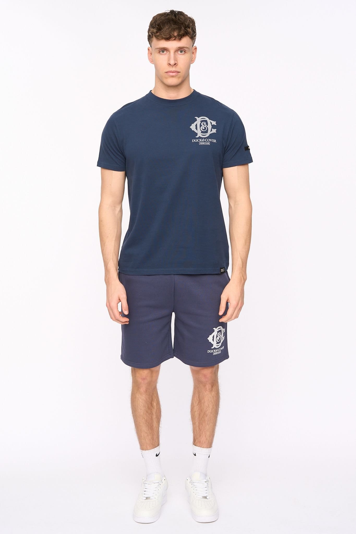 Duck&Cover Duck&Cover Men's Randolph Premium Brushed Cotton T-Shirt in Navy - 4