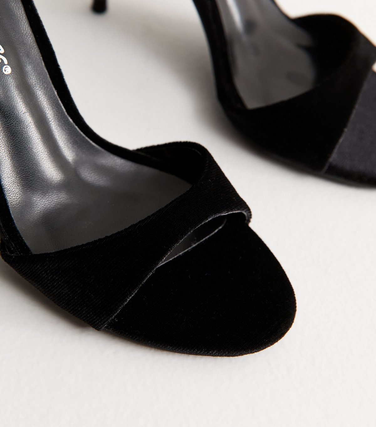 Public Desire Women's Sunday Velvet Court Shoes Public Desire New Look - 3