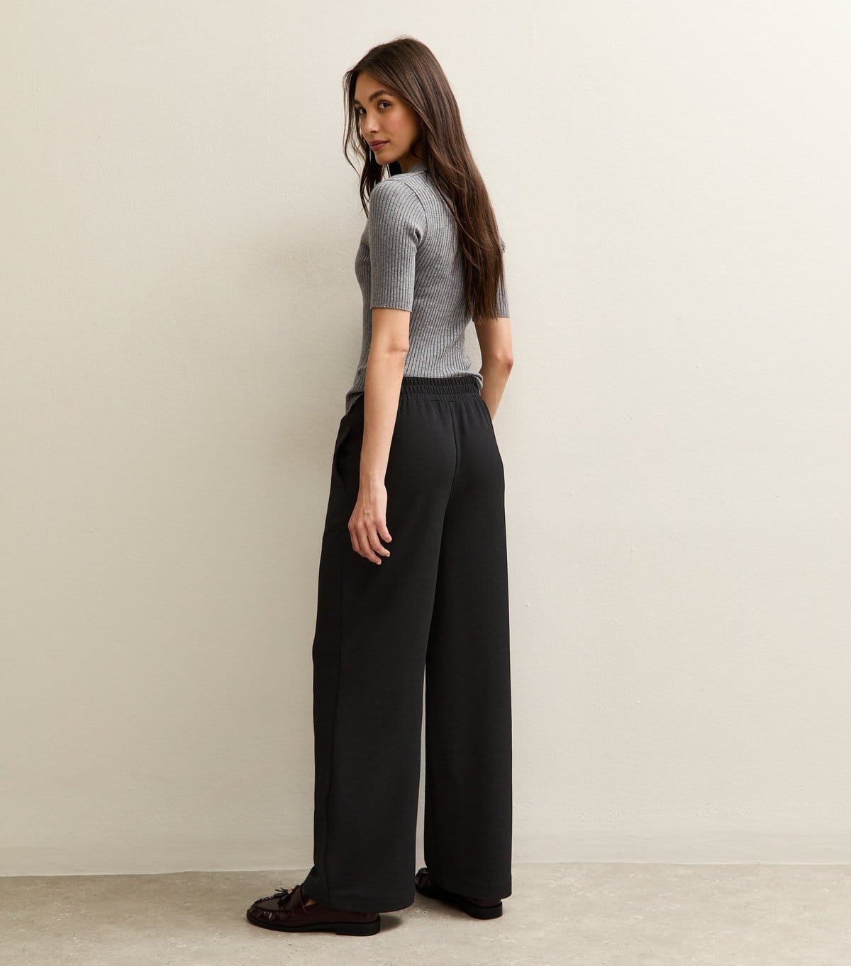 New Look Women's Black Wide Leg Elasticated Waist Jersey Trousers New Look - 4