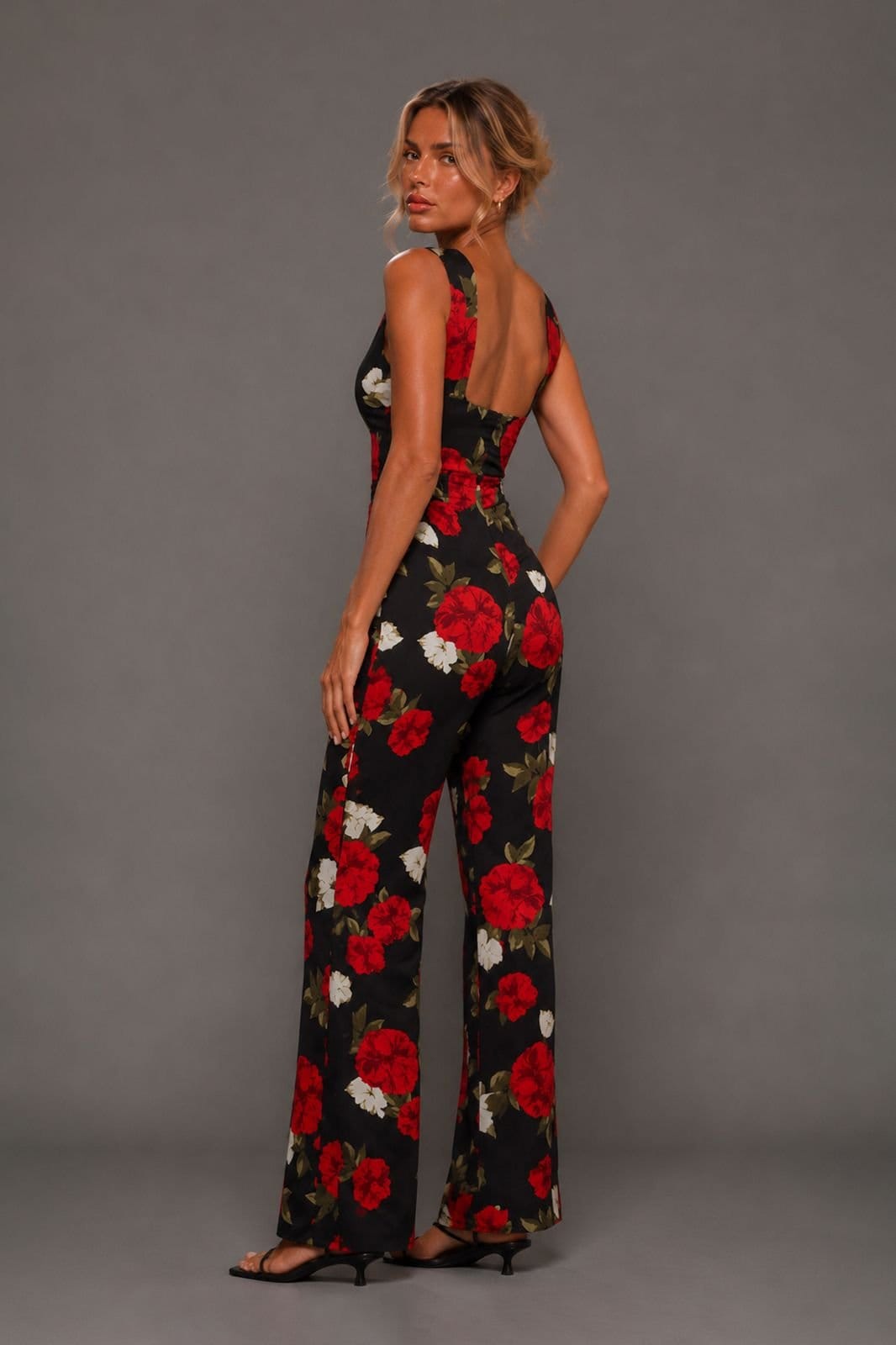 Vesper Vesper Women's V Neckline Wide Leg Floral Print Jumpsuit - 4