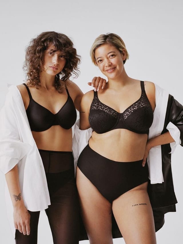 Chantelle Chantelle Women's Easy Feel Norah Covering Moulded Bra in Black - 2