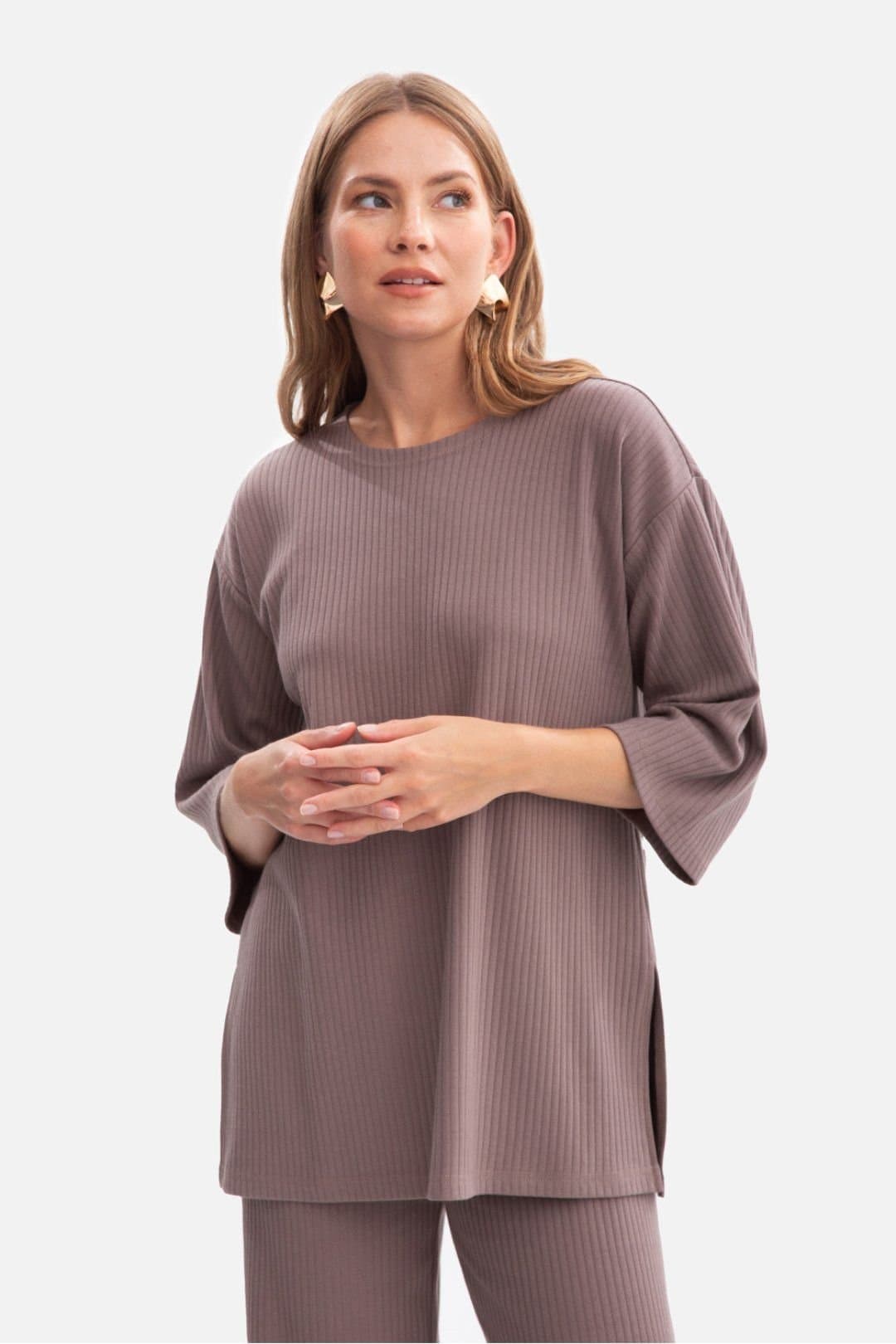 Love Lace Love Lace Women's Ribbed Oversized Blouse with Side Slits in Mauve