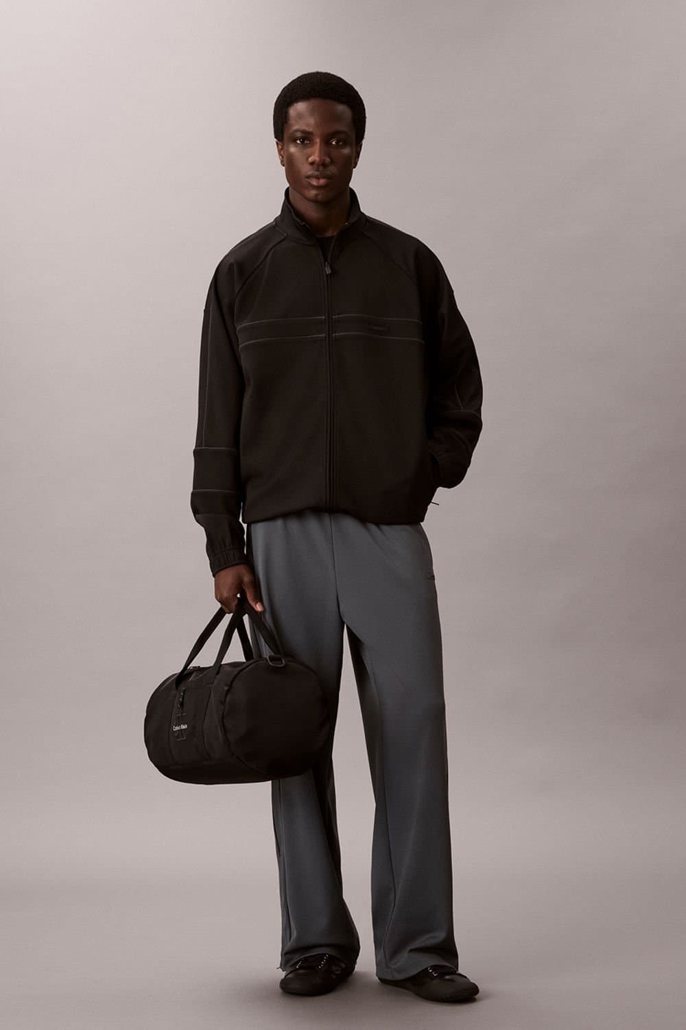 Calvin Klein Calvin Klein Men's Bold Weekender Duffle Bag Black