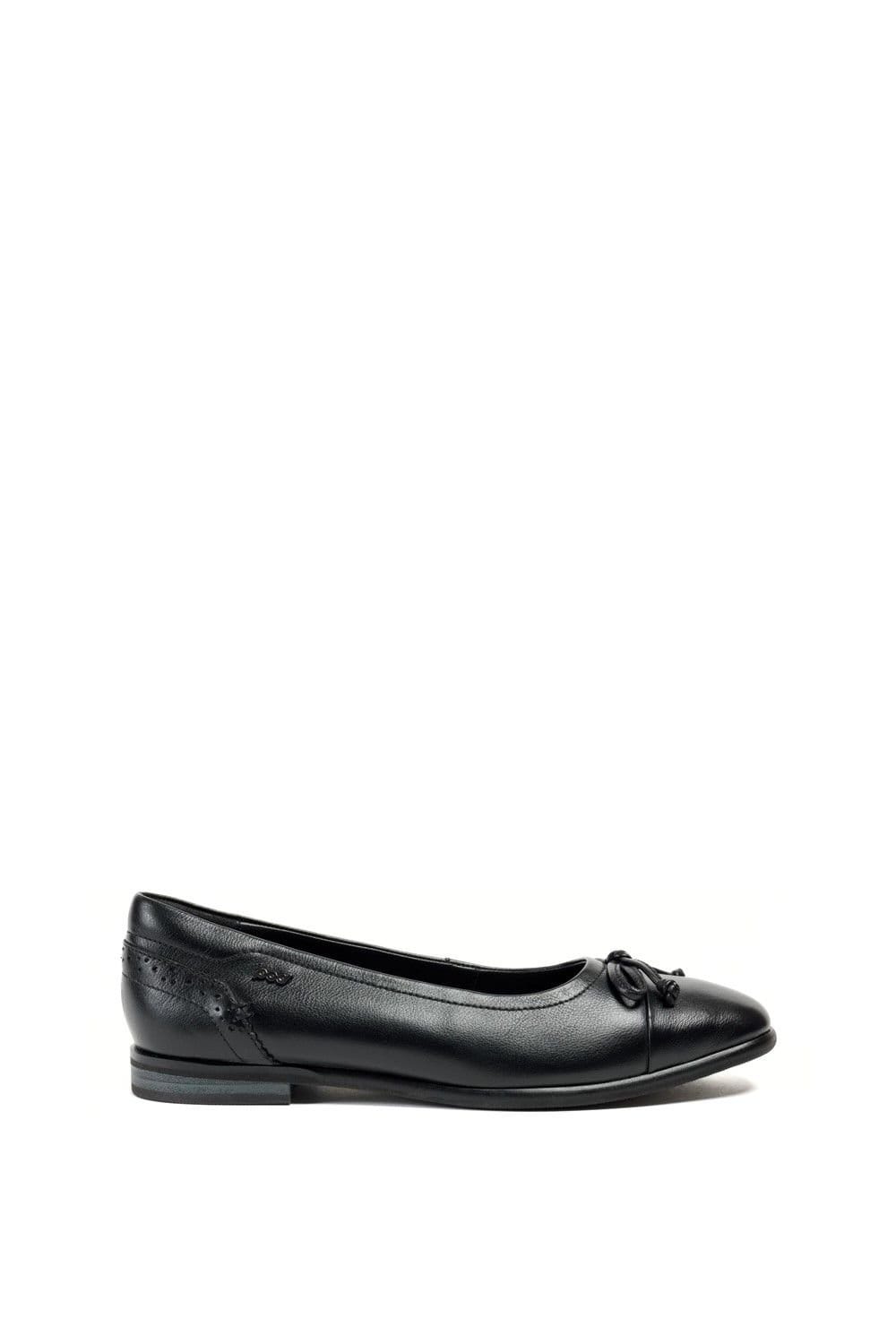 Pod Pod Women's Priya Ballet in Black - 4