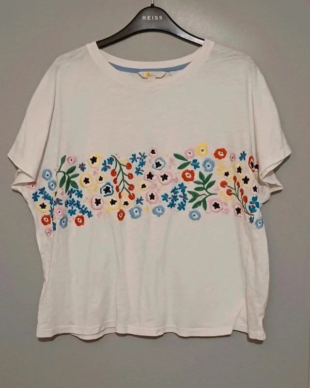 Boden White Embroidered Floral Print Cotton T-shirt - Size 16