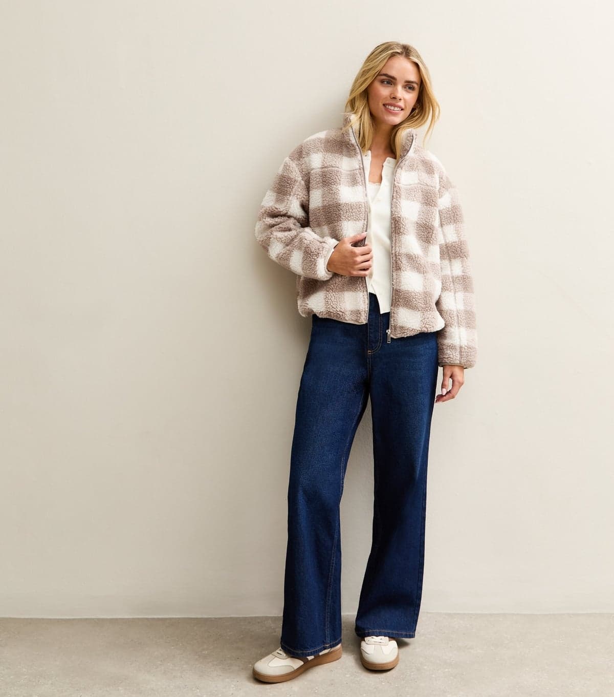 New Look Women's Petite Cream Check Teddy Jacket New Look