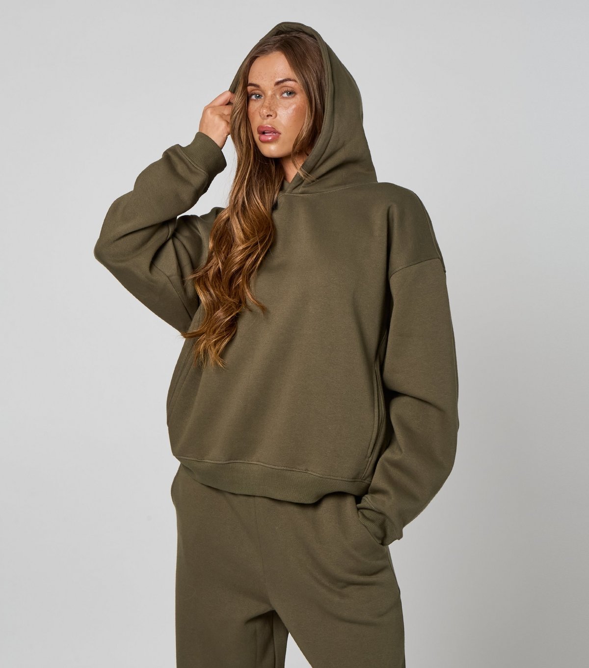 Urban Bliss Women's Khaki Star Back Graphic Hoodie Urban Bliss New Look - 2