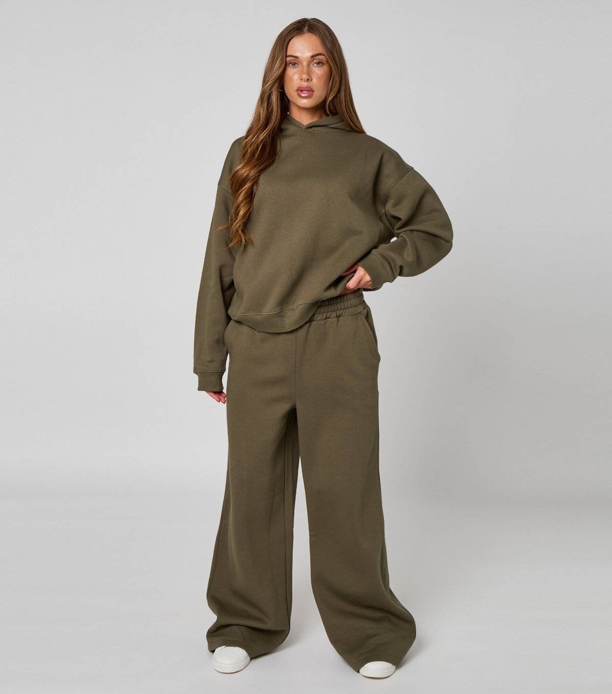 Urban Bliss Women's Khaki Star Back Graphic Hoodie Urban Bliss New Look - 3