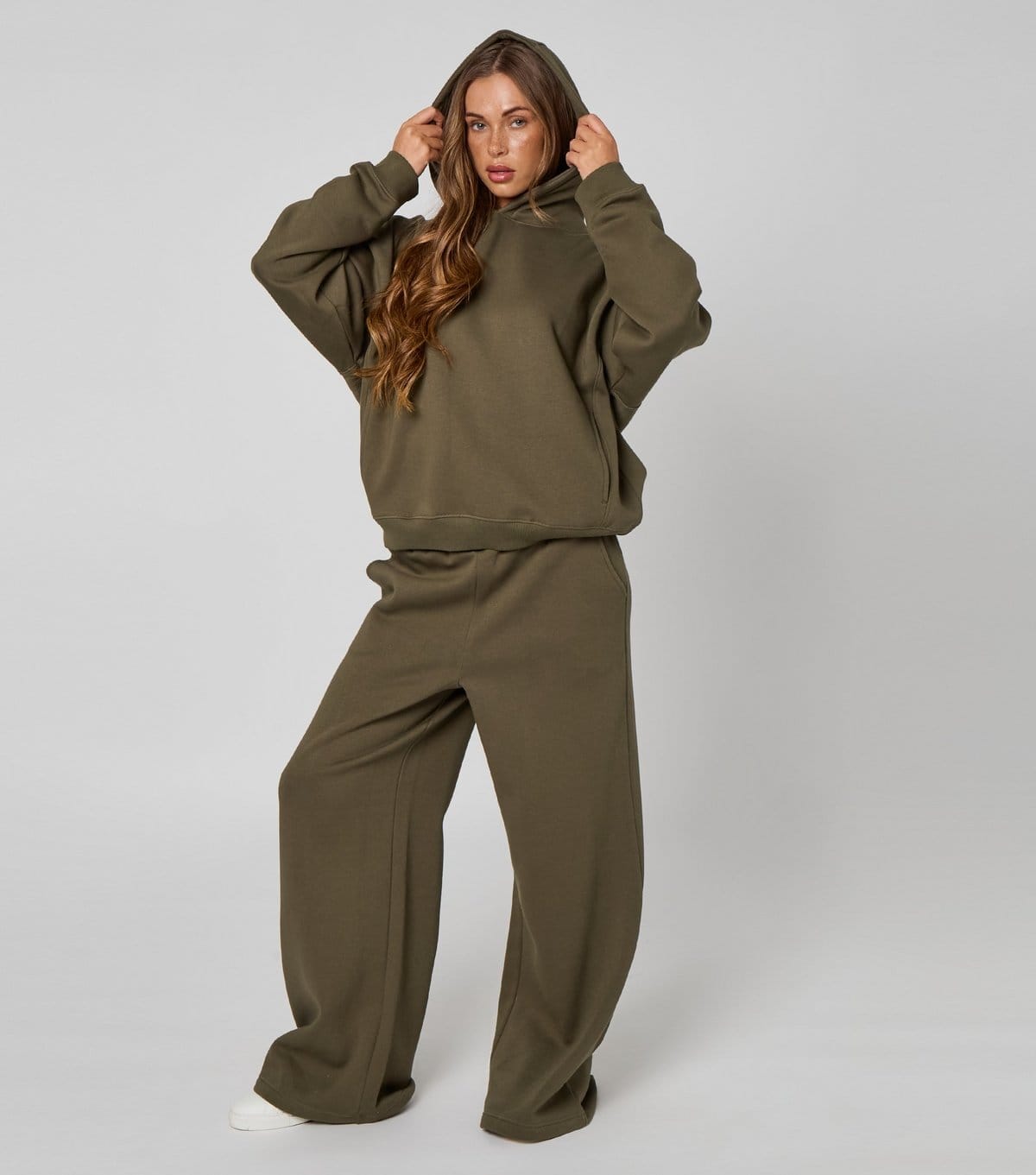 Urban Bliss Women's Khaki Star Back Graphic Hoodie Urban Bliss New Look - 4