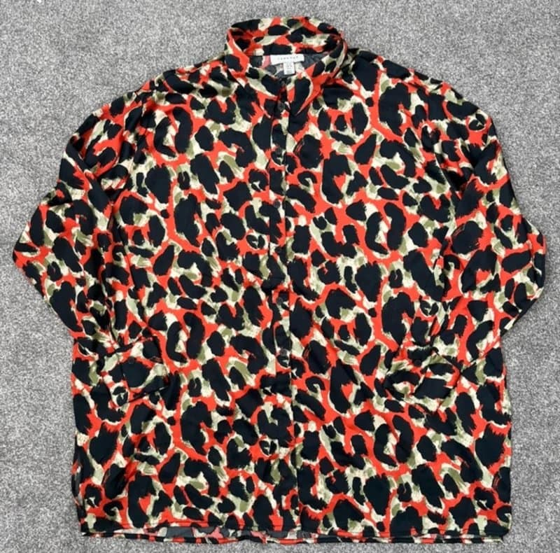 Topshop Top shop long animal print shirt size 10