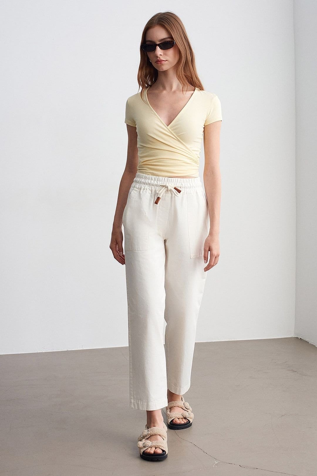 Dilvin Dilvin Women's Linen-Blend Straight-Leg Jogger Pants in Off-White - 4