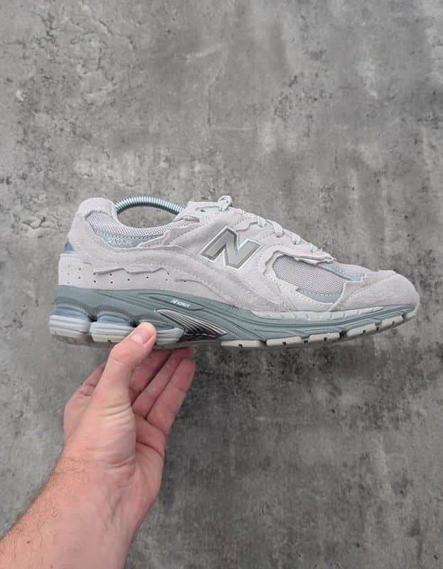 New Balance New Balance 2002R Gore-Tex Protection Pack Mens Trainers 9UK Slate Grey | 544