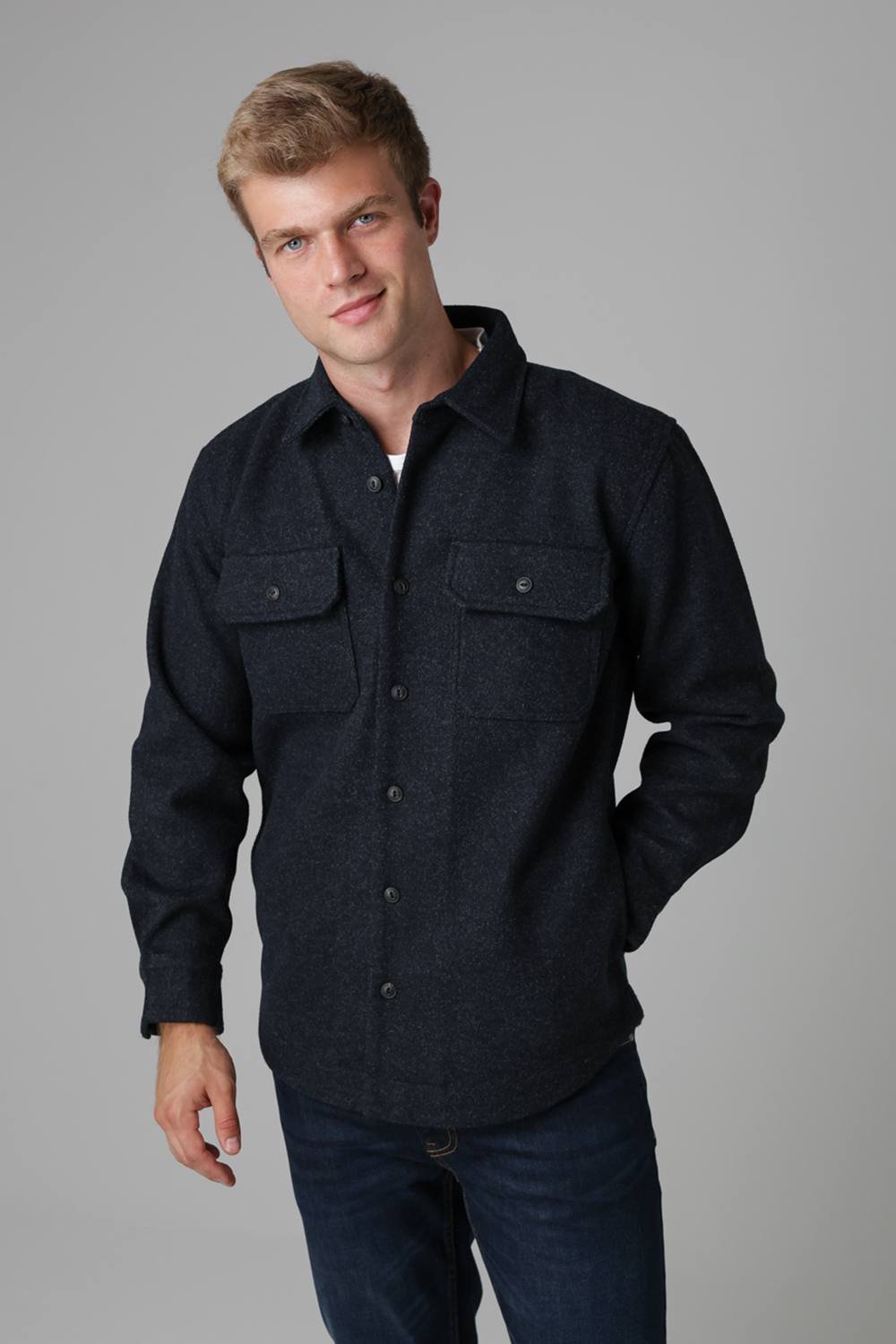 Tokyo Laundry Tokyo Laundry Men's Brushed Back Fleece Long Sleeve Shirt in Dark Blue - 2