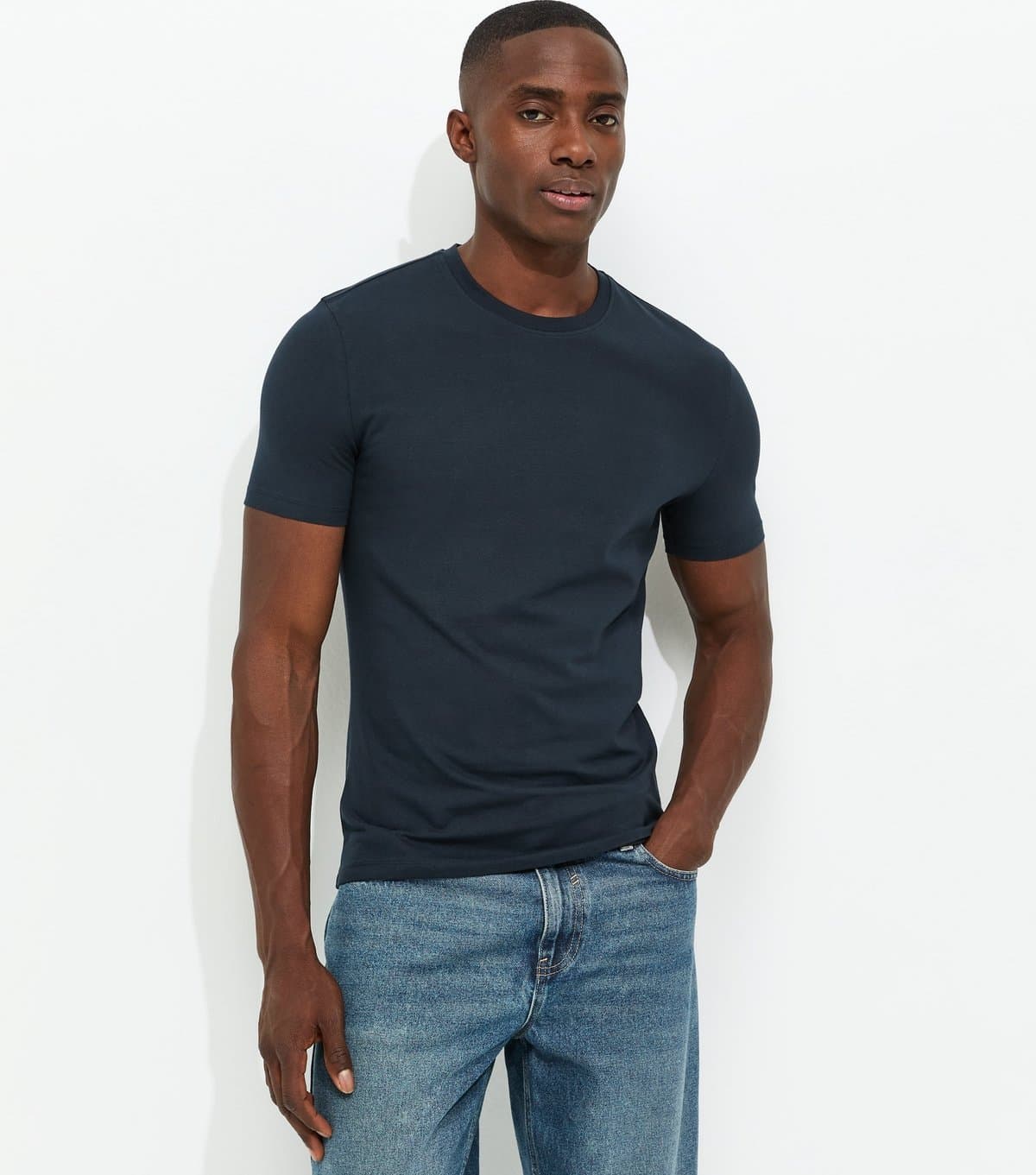 New Look New Look Men's Navy Muscle Fit T-Shirt