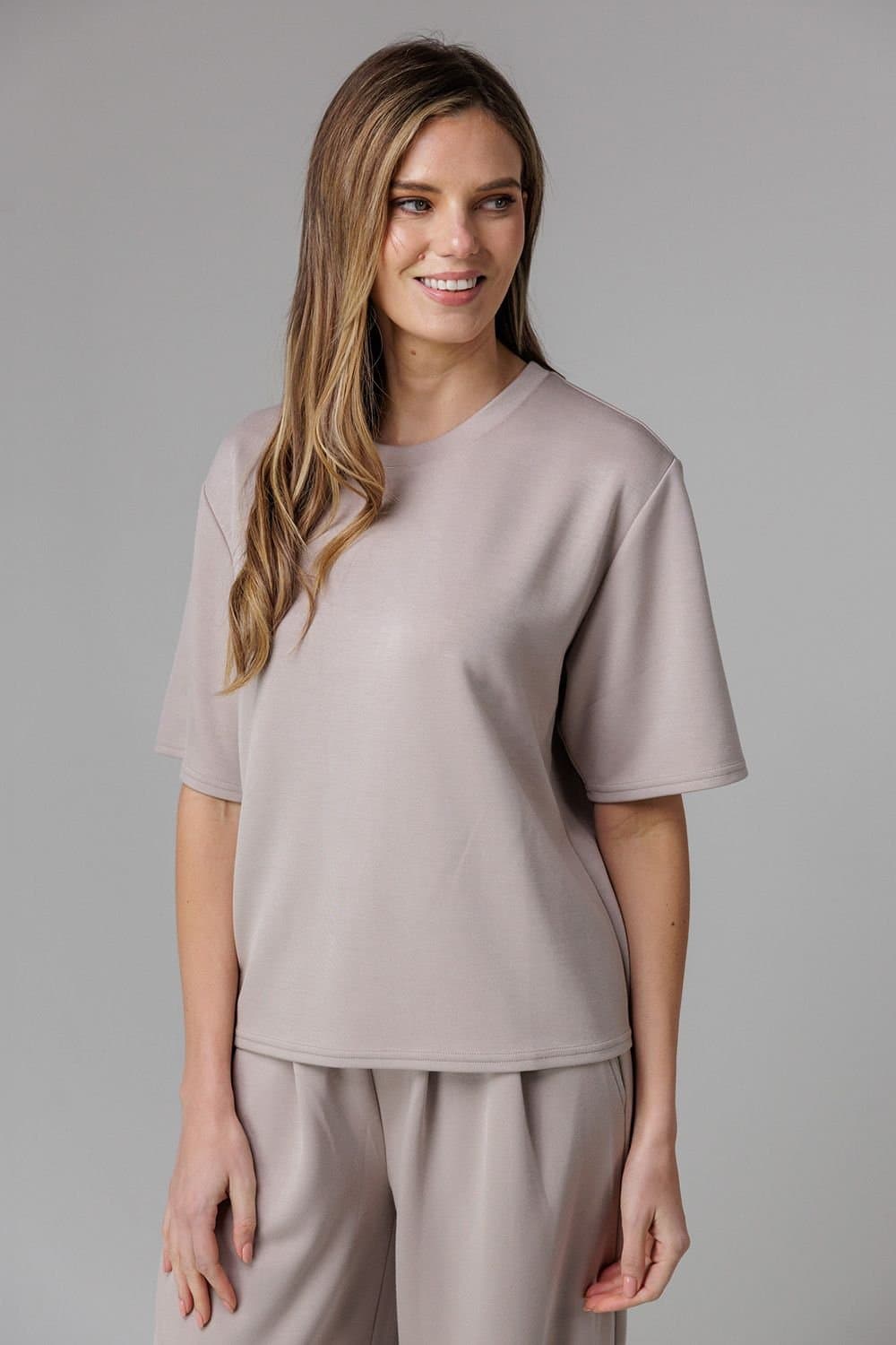 French Connection French Connection Women's Luxe Short Sleeve Crew Neck Pinched Top in Beige