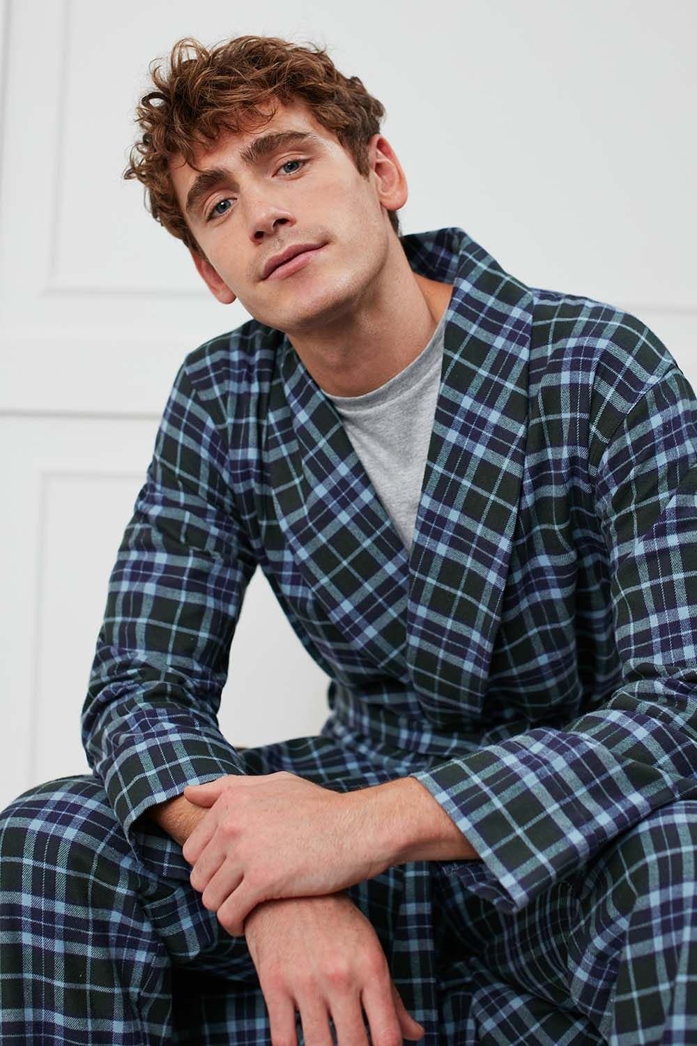 British Boxers British Boxers Men's 'Jura' Tartan Brushed Cotton Dressing Gown in Dark Green