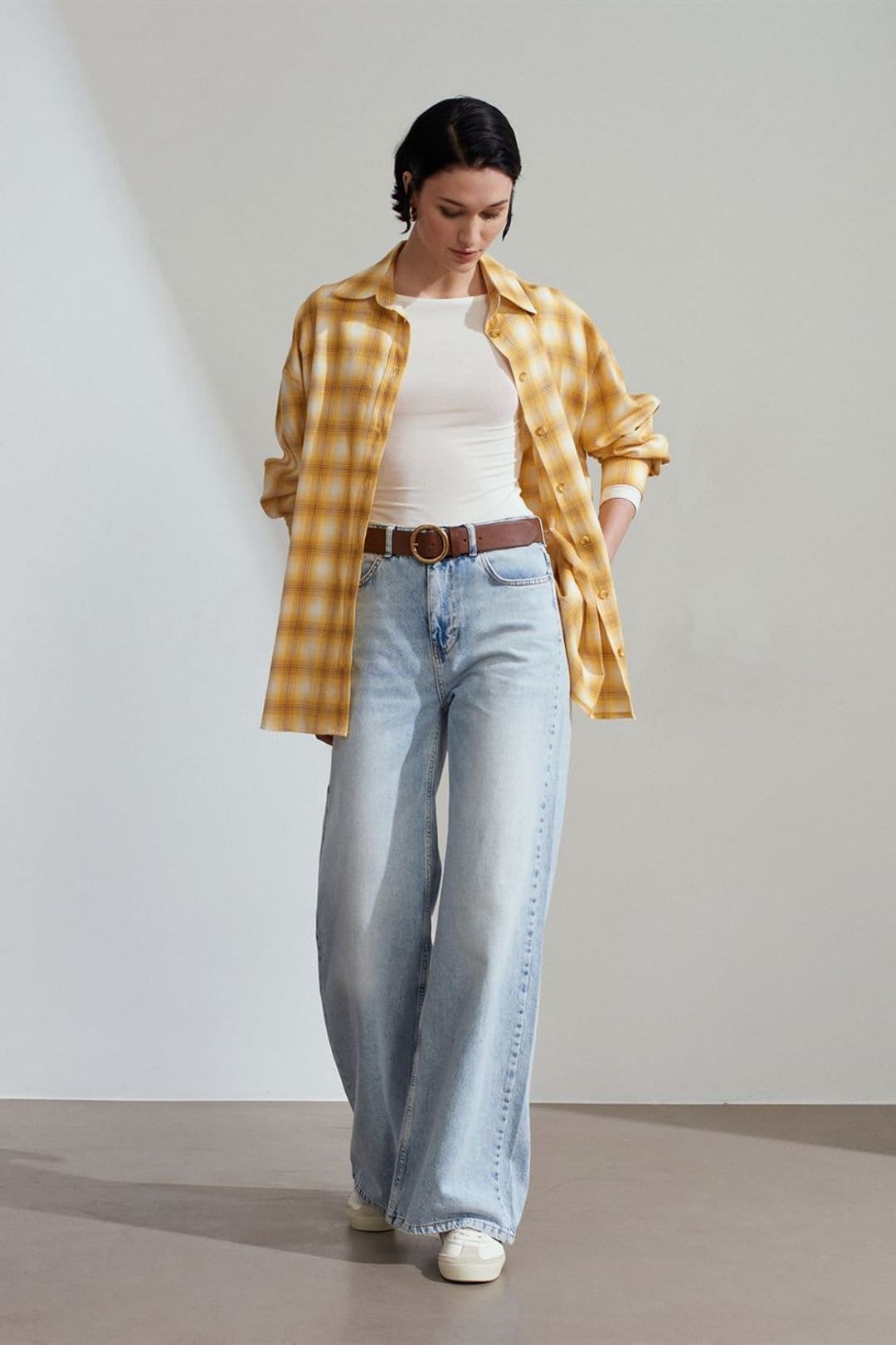 Dilvin Dilvin Women's Oversized Plaid Long-Sleeve Shirt in Yellow - 4