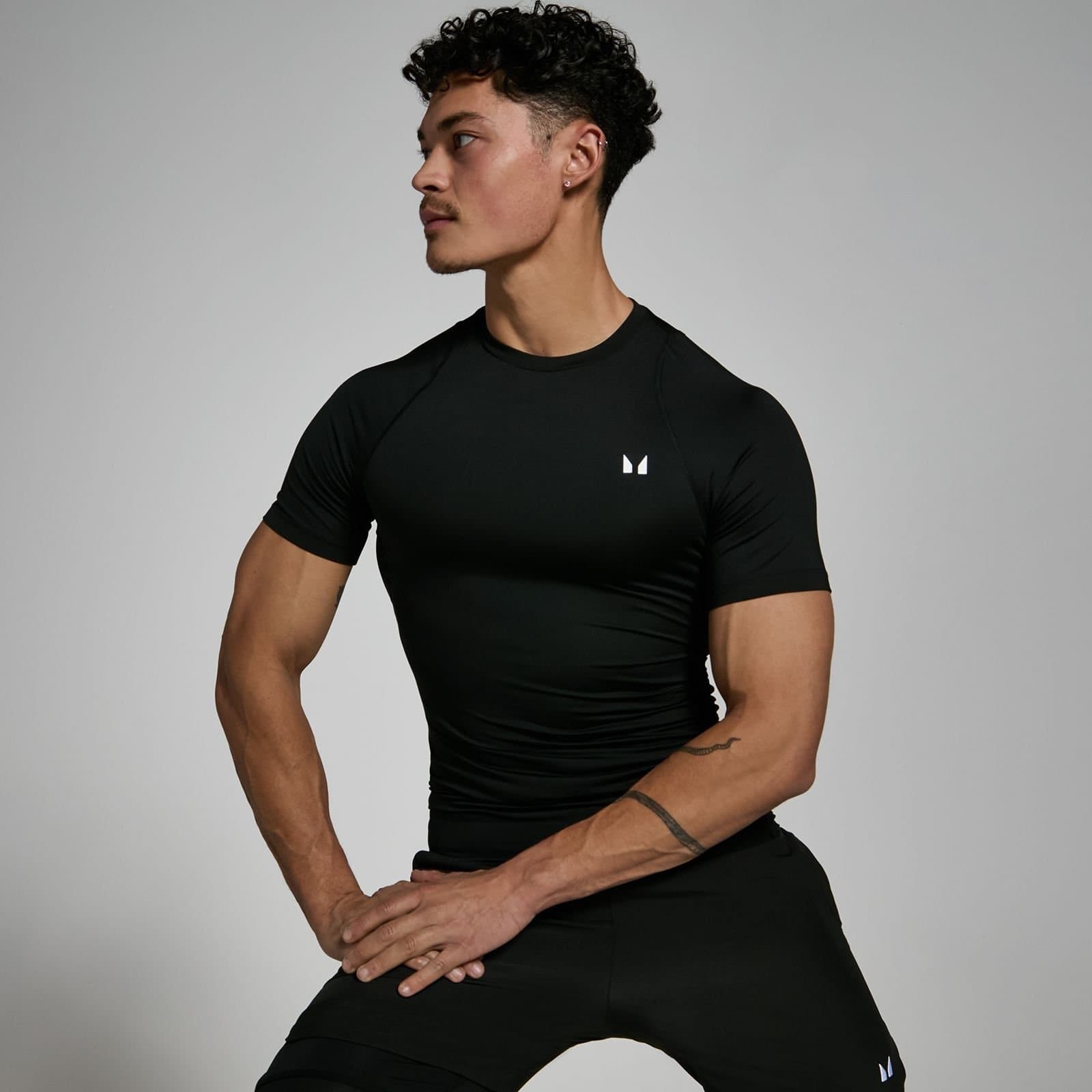 MyProtein Myprotein Men's Training Short Sleeve Baselayer in Black