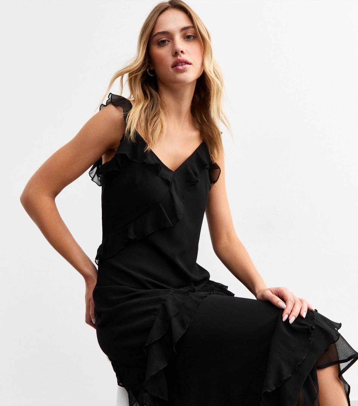 New Look Women's Black Asymmetric Ruffle Trim Midi Dress New Look - 3