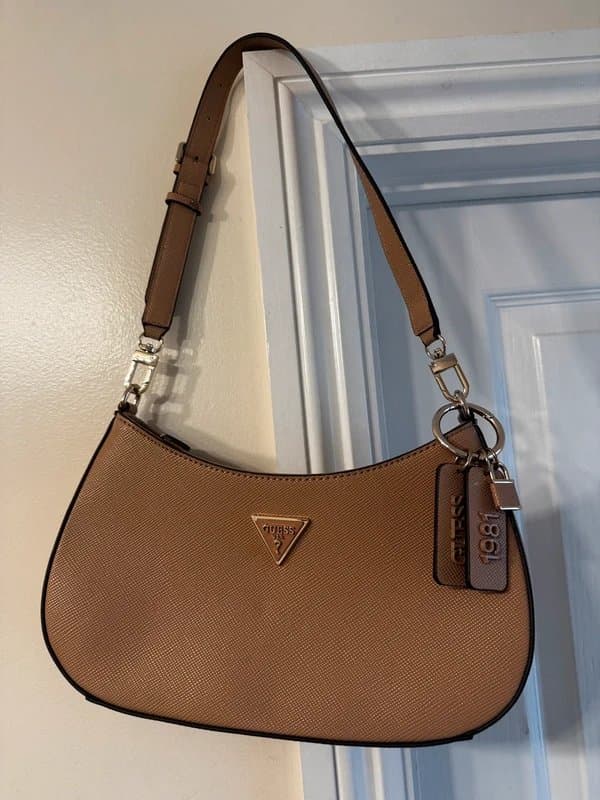 Guess Guess Saffiano Brown Shoulder Bag – Triangular Logo & 1981 Charm | New RRP £110 NWOT