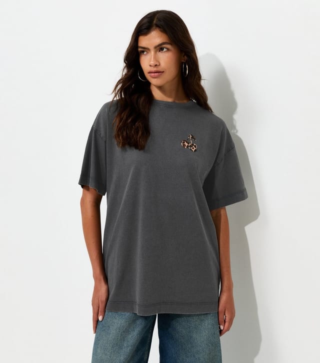 New Look Women's Dark Grey Cotton Leopard Cherry Print Oversized T-Shirt New Look - 2