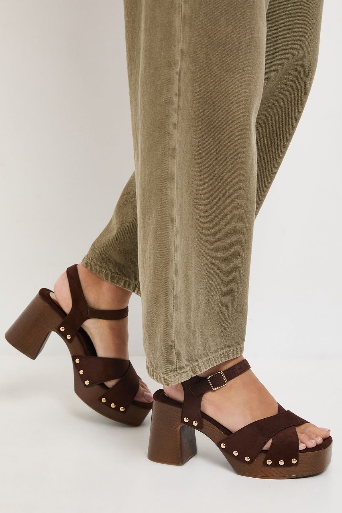 Oasis Oasis Women's Maddy Faux Suede High Heel Chunky Platform Sandals in Chocolate