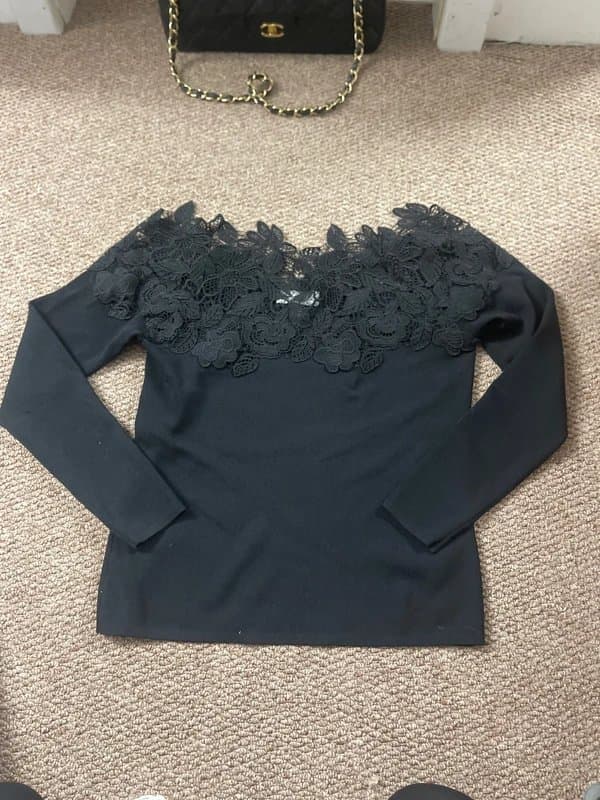 Coast Coast off the shoulder jumper size 14