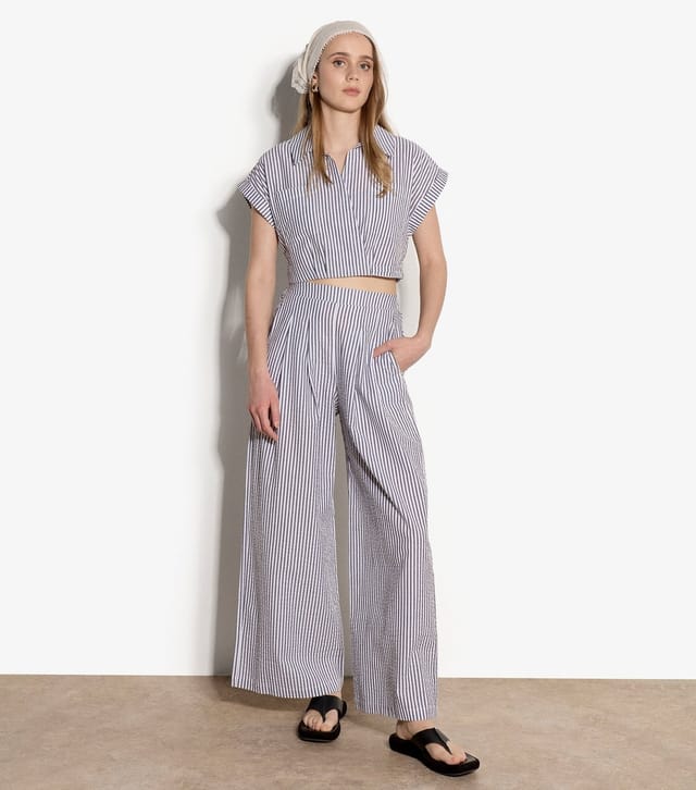 Apricot Women's Blue Seersucker Stripe Top Apricot New Look - 2