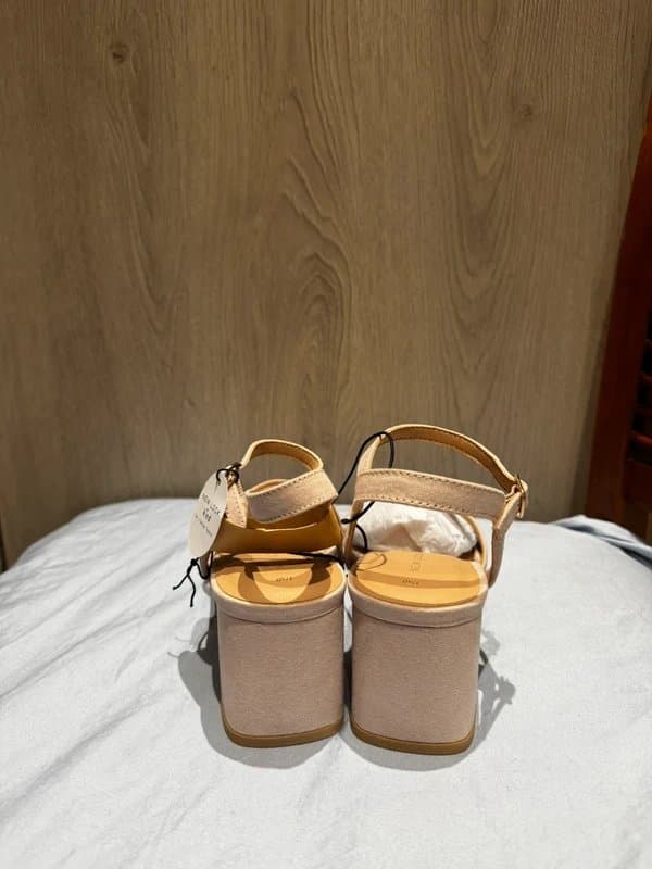 New Look New look faction summer party  cream shoe