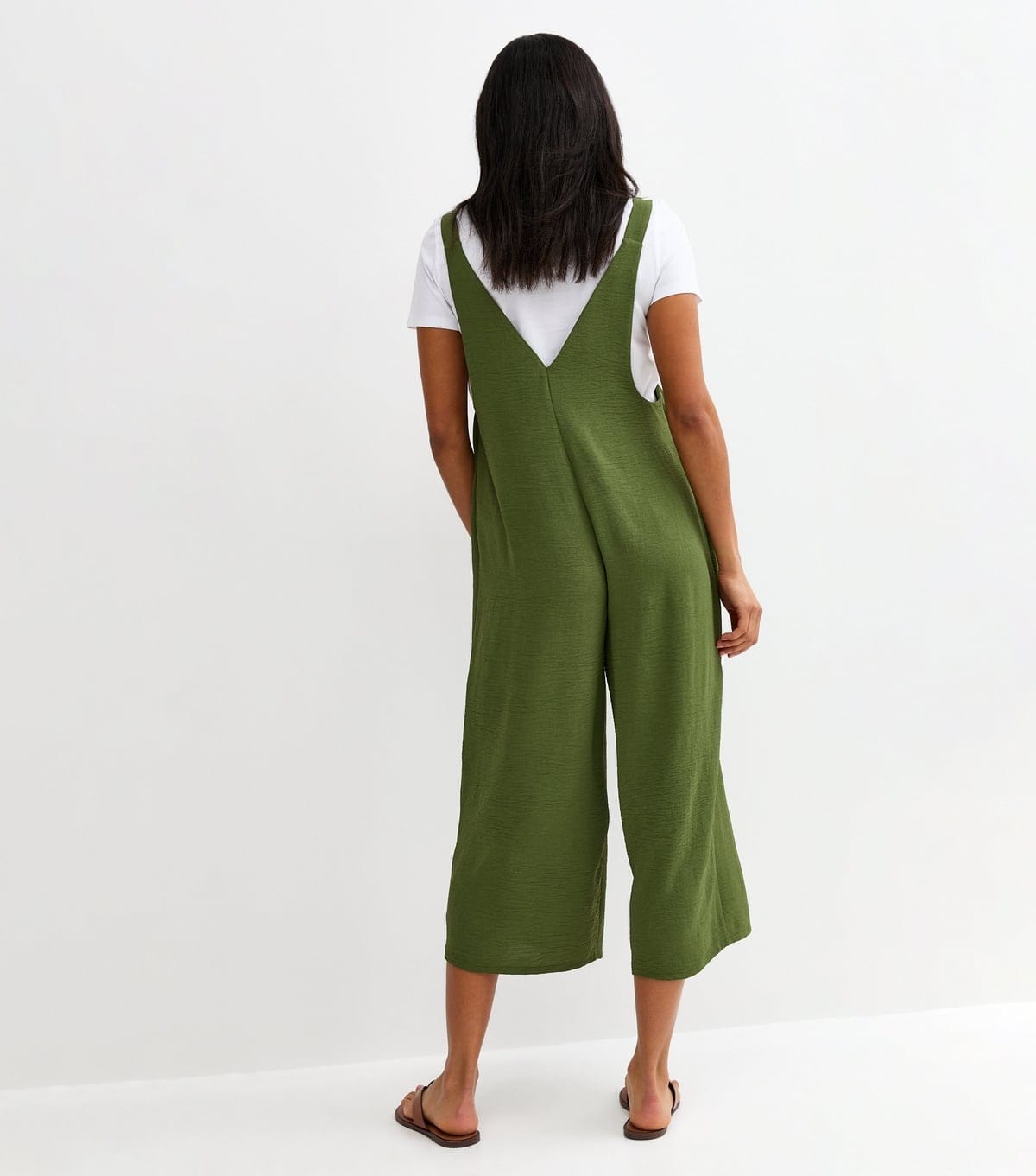 New Look Women's Maternity Dark Khaki Crinkle Texture Cropped Leg Jumpsuit New Look - 4