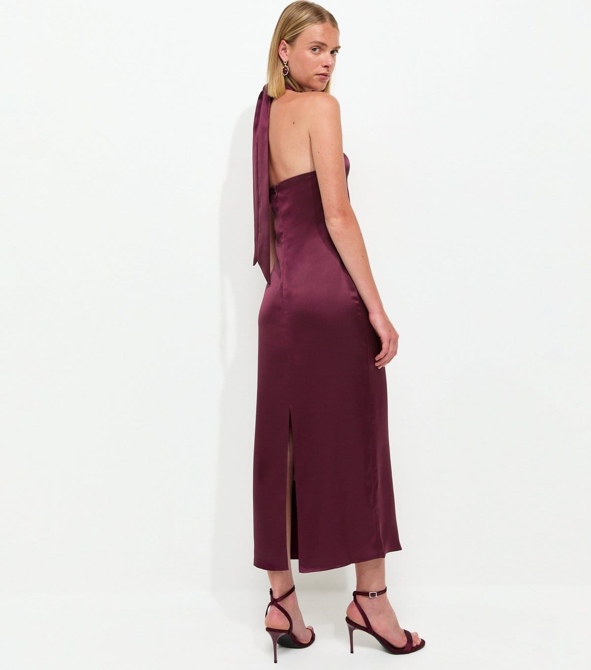 New Look Women's Dark Burgundy Satin Hardware Detail Halter Neck Midi Dress New Look - 4