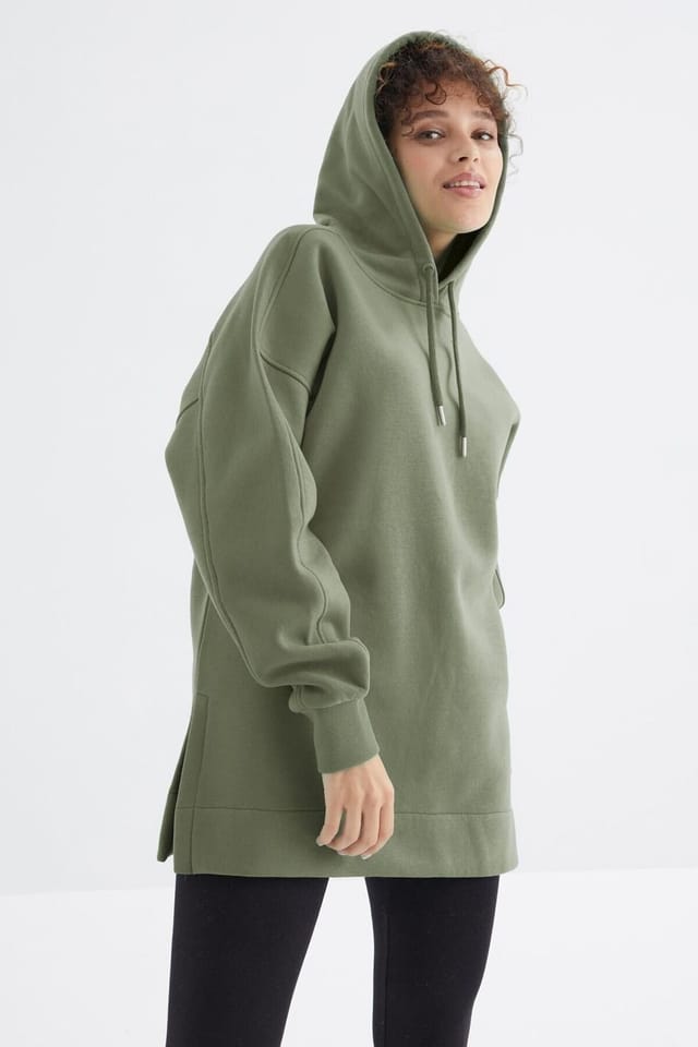 Tommy Life Tommy Life Women's Oversized Hooded Sweatshirt With Pocket - 3