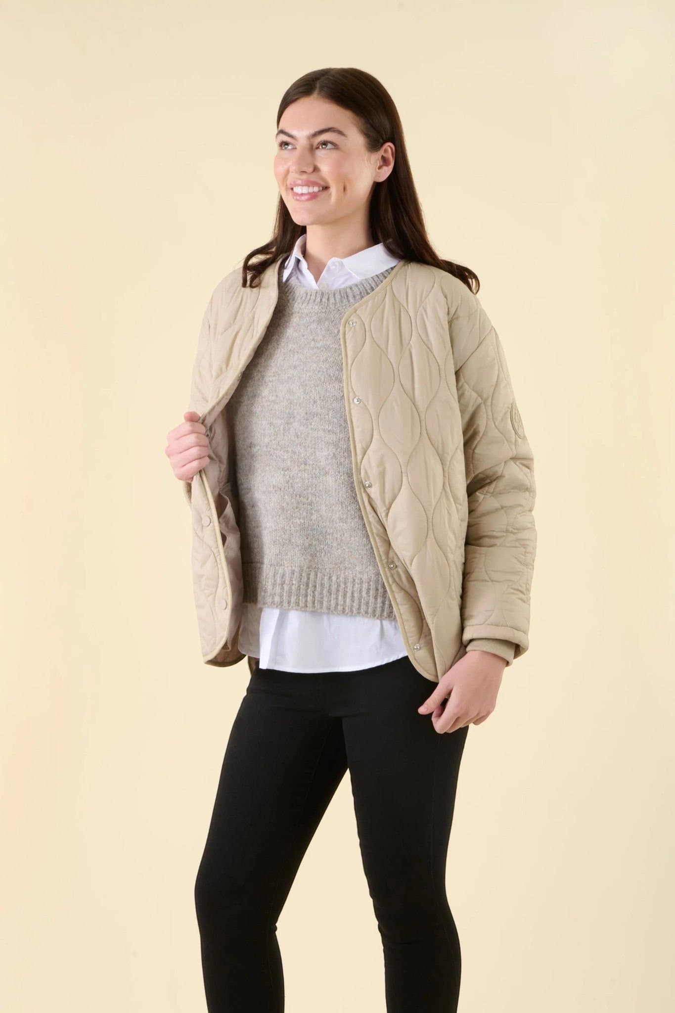 D2C D2C Women's Ursula Quilted Jacket in Cream