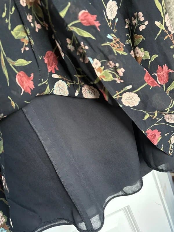 Caroline Charles Carolina Charles Pure Silk Floral Skirt – Timeless Elegance 14 uk