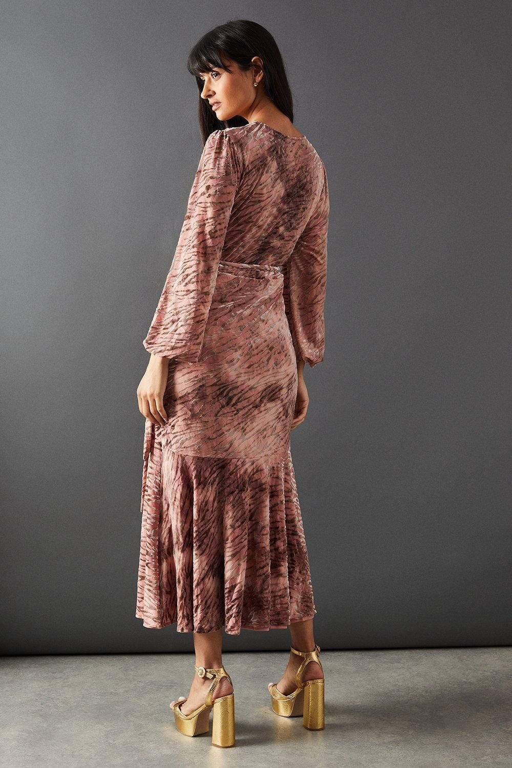 Warehouse Warehouse Women's Zebra Velvet Wrap Asymmetric Tier Midi Dress in Mauve - 3