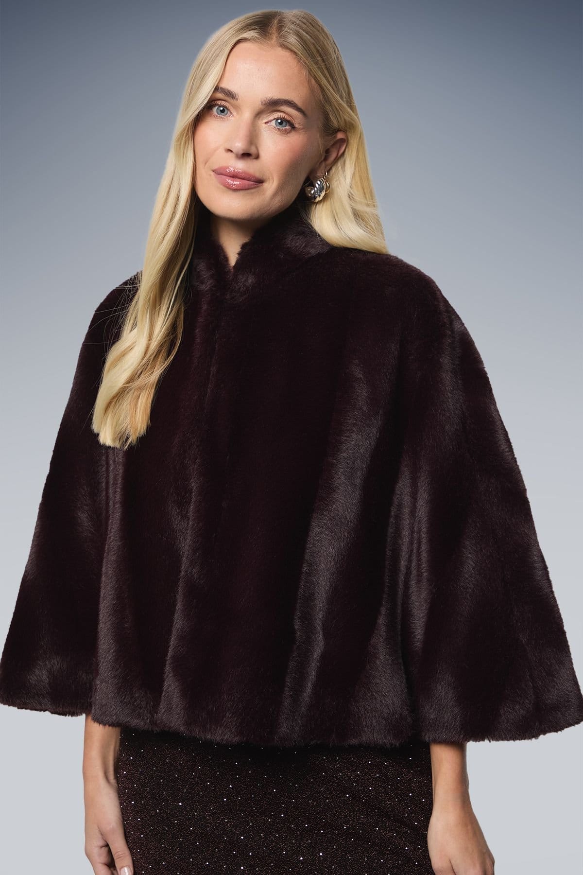 Wallis Wallis Women's Petite Cropped Faux Fur Cape in Berry - 4