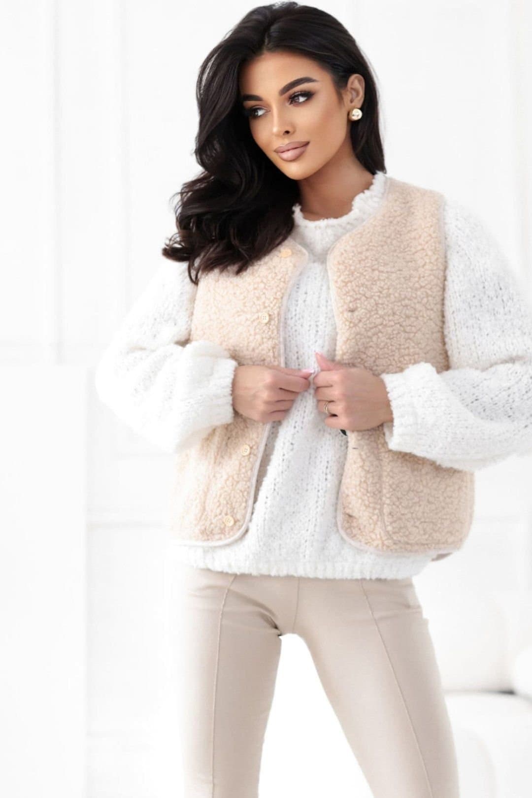 Love Lace Love Lace Women's Faux Fur Teddy Sleeveless Button Vest in Beige